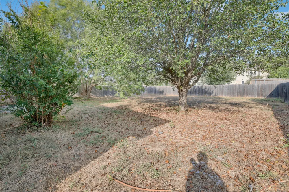 824 Broken Feather Trail Pflugerville, TX 78660