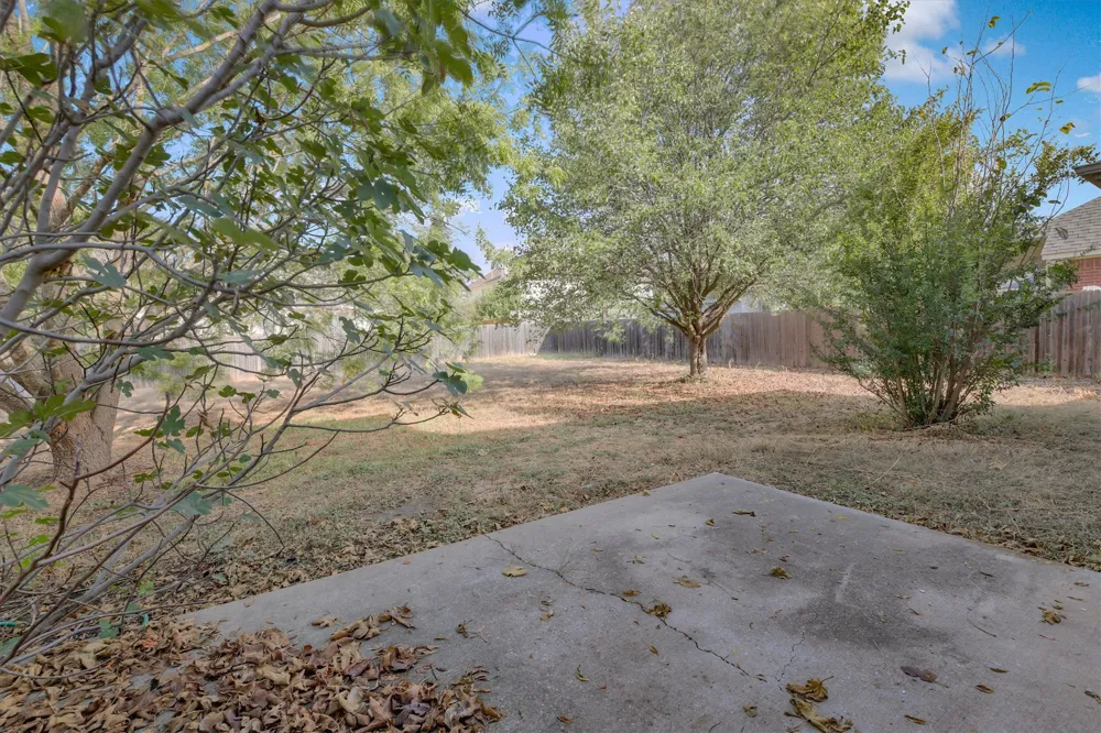 824 Broken Feather Trail Pflugerville, TX 78660