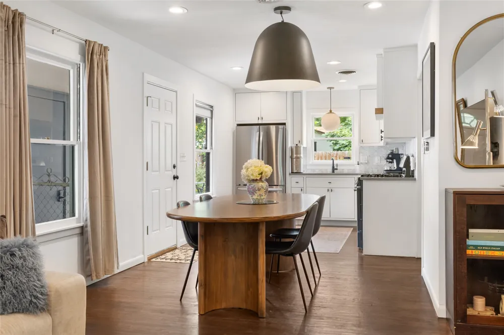 1106 Arcadia Avenue Austin, TX 78757