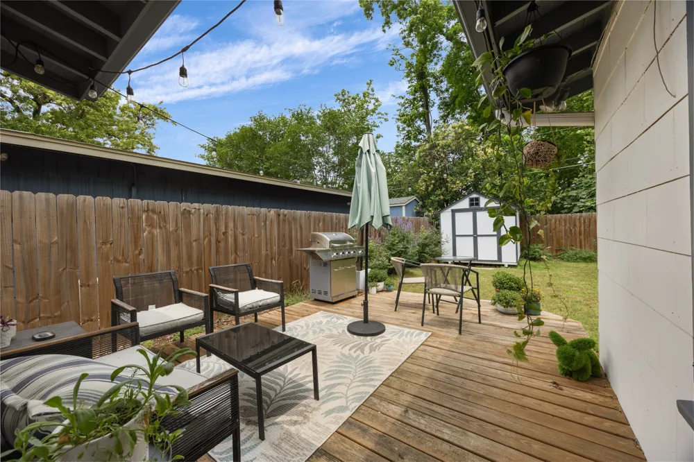 1106 Arcadia Avenue Austin, TX 78757