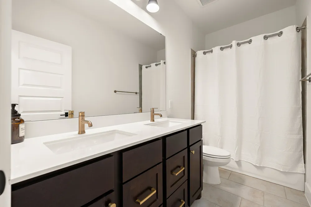 1409 Golden Celebration Bend Leander, TX 78641
