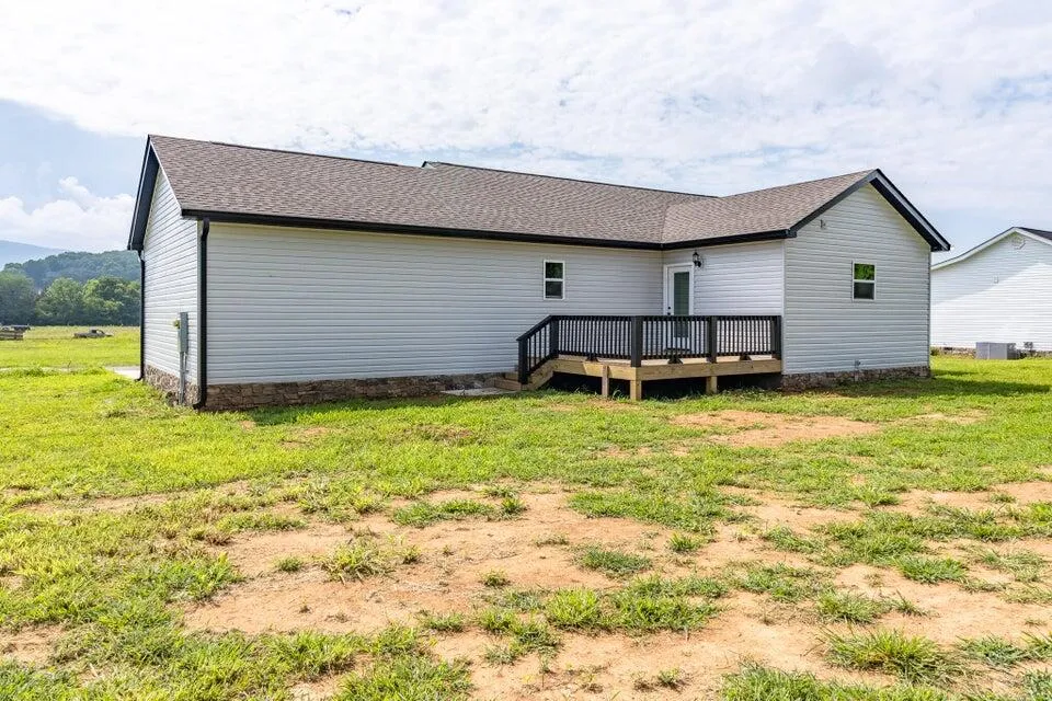 108 Galloway Airport Road Dunlap, TN 37327