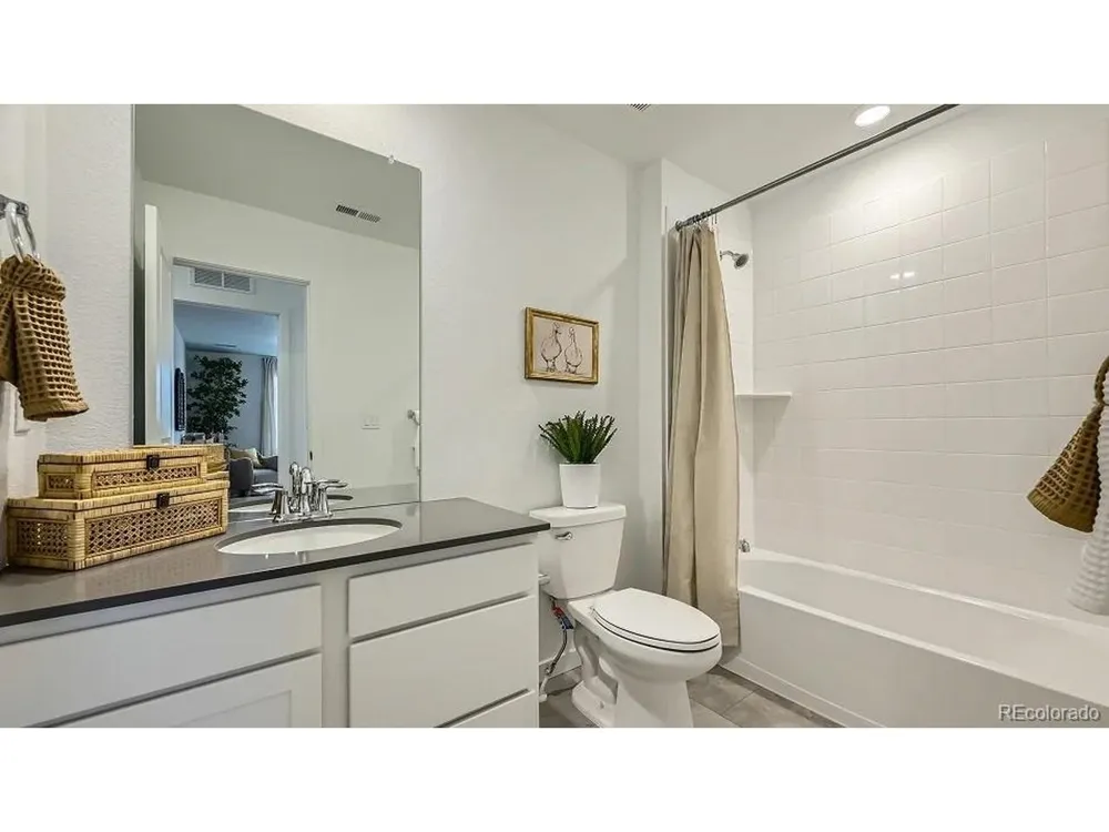 2056 Crested Lark Street Fort Collins, CO 80528