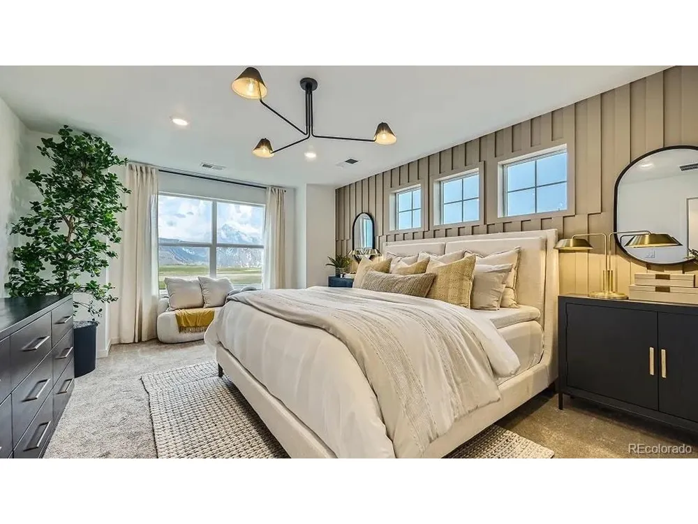 2056 Crested Lark Street Fort Collins, CO 80528