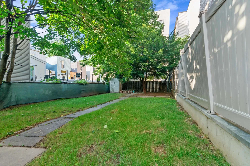 509 3RD ST Union City, NJ 07087