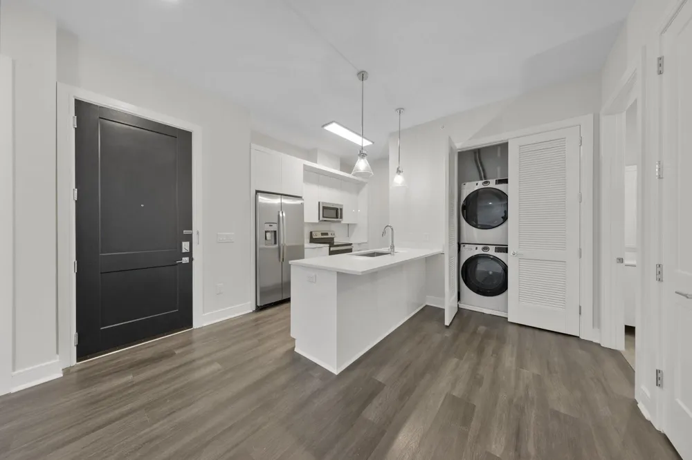 121 34TH ST Union City, NJ 07087