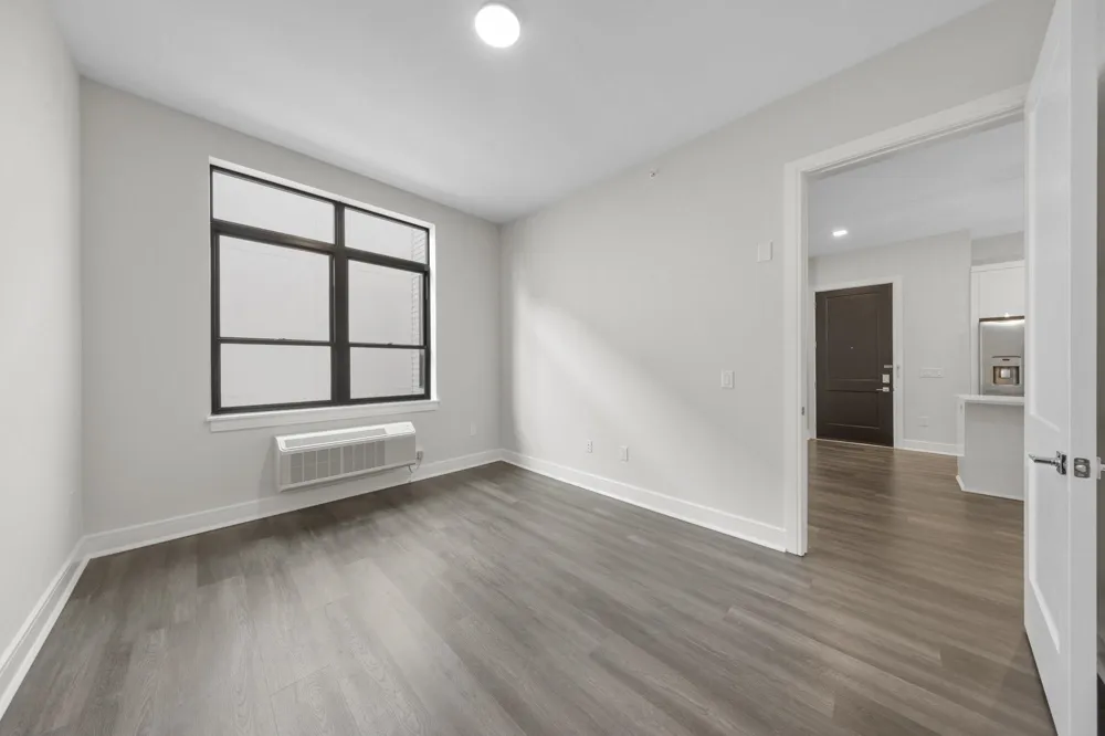 121 34TH ST Union City, NJ 07087