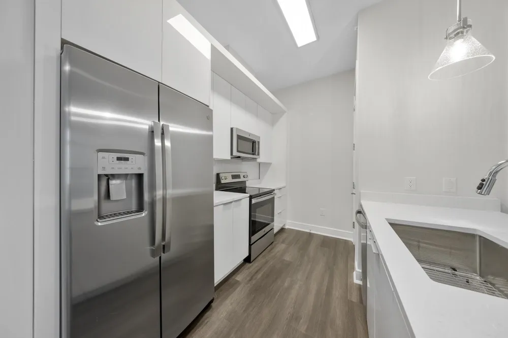 121 34TH ST Union City, NJ 07087