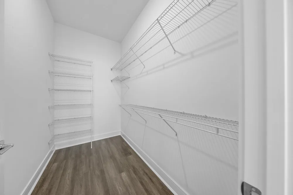 121 34TH ST Union City, NJ 07087