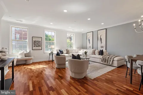406 REGATTA DRIVE