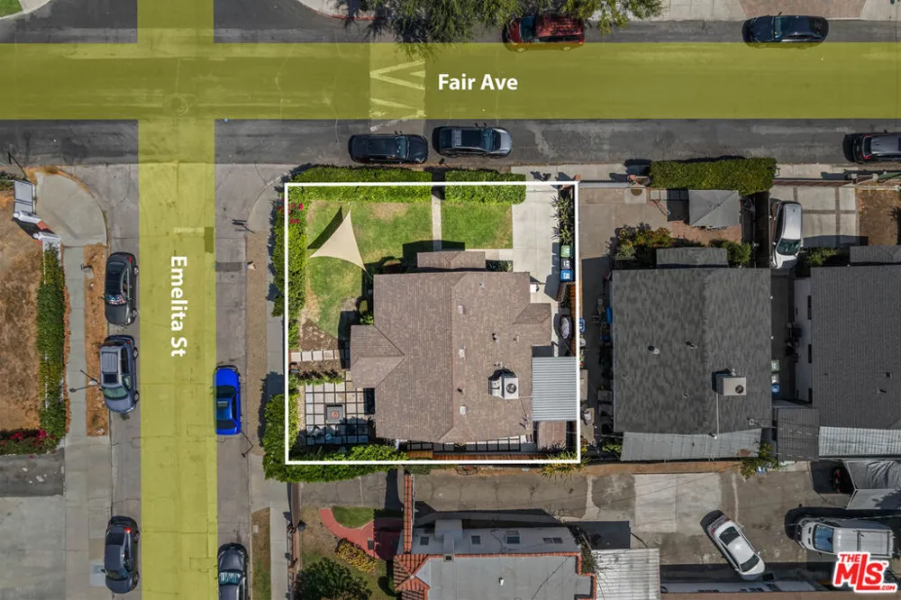11202 Emelita Street North Hollywood, CA 91601