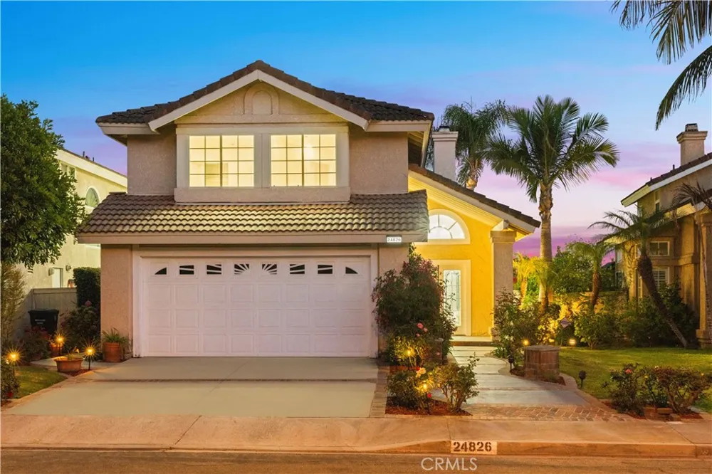 24826 Oxford Laguna Niguel, CA 92677