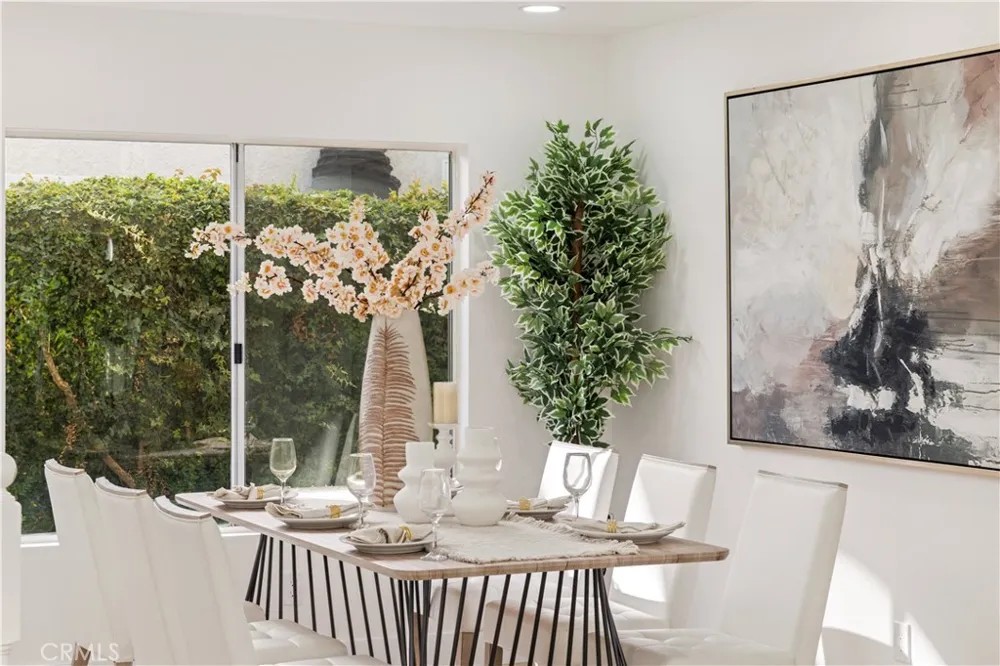 24826 Oxford Laguna Niguel, CA 92677