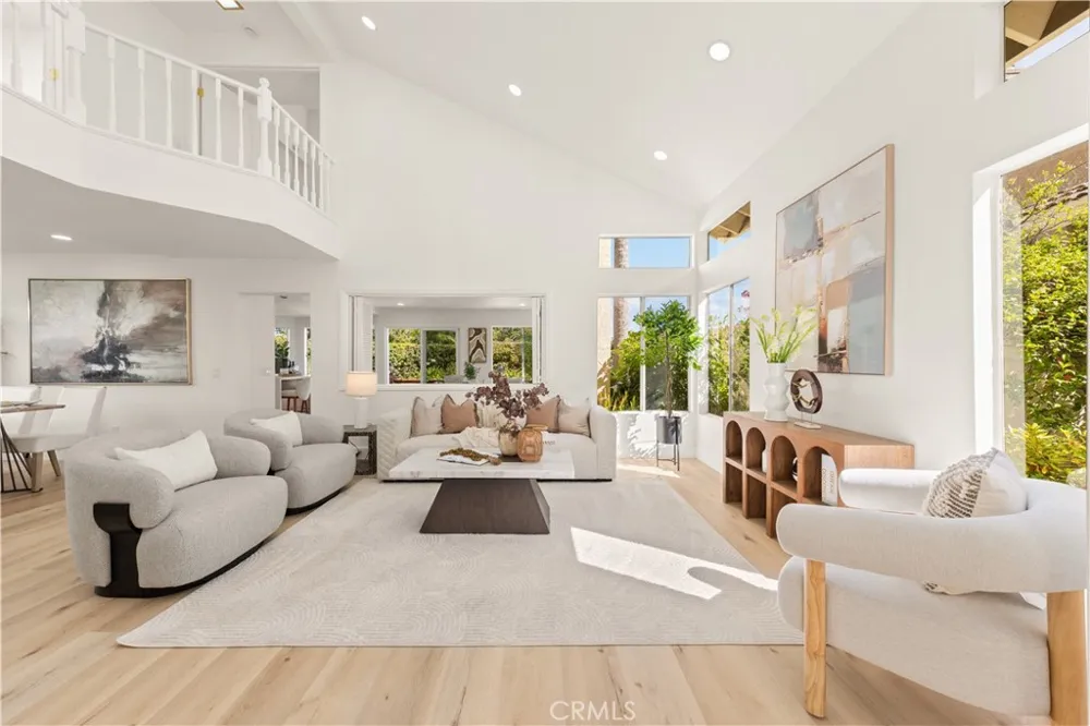 24826 Oxford Laguna Niguel, CA 92677