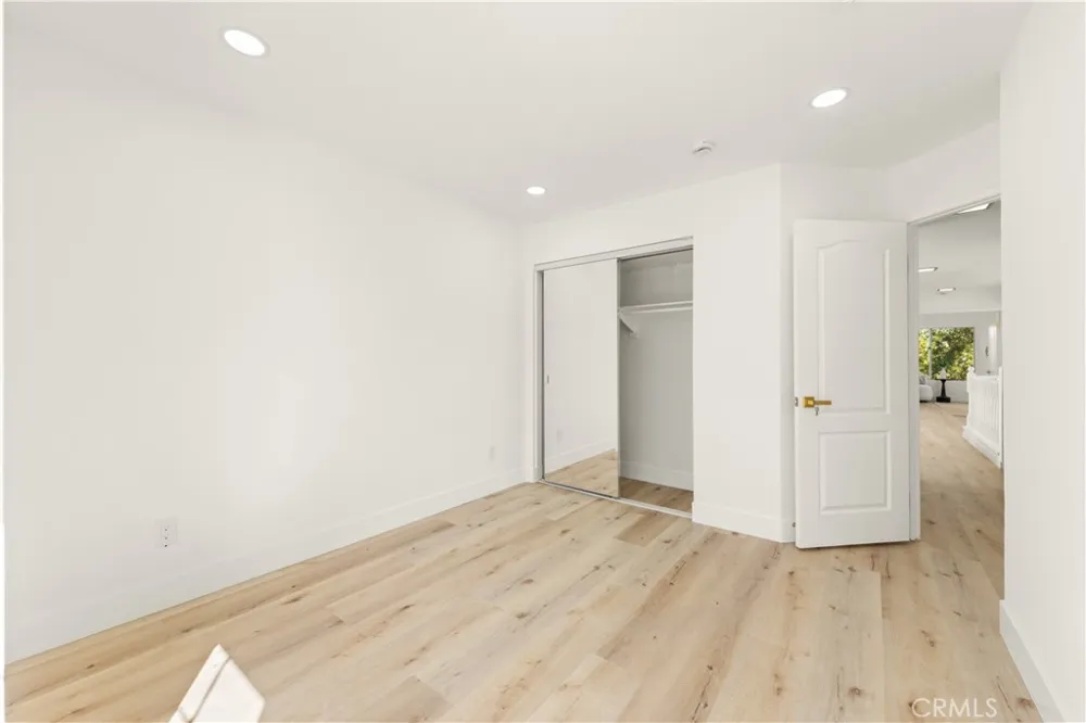 24826 Oxford Laguna Niguel, CA 92677