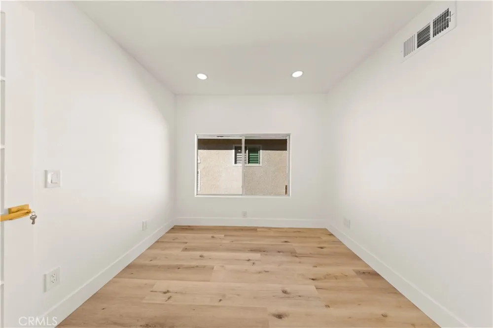 24826 Oxford Laguna Niguel, CA 92677