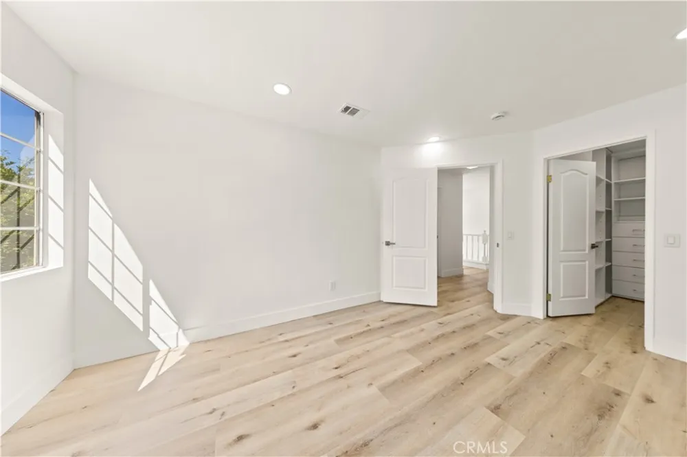 24826 Oxford Laguna Niguel, CA 92677