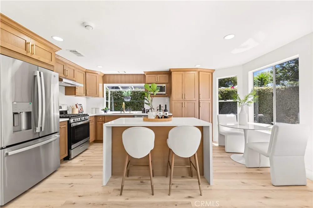 24826 Oxford Laguna Niguel, CA 92677