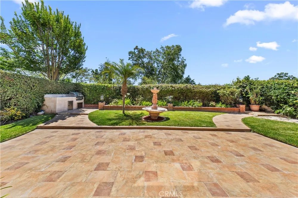 24826 Oxford Laguna Niguel, CA 92677