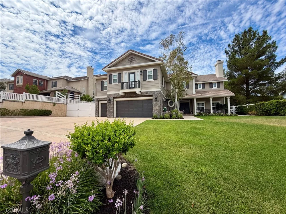 15260 Saddleback Road Canyon Country, CA 91387