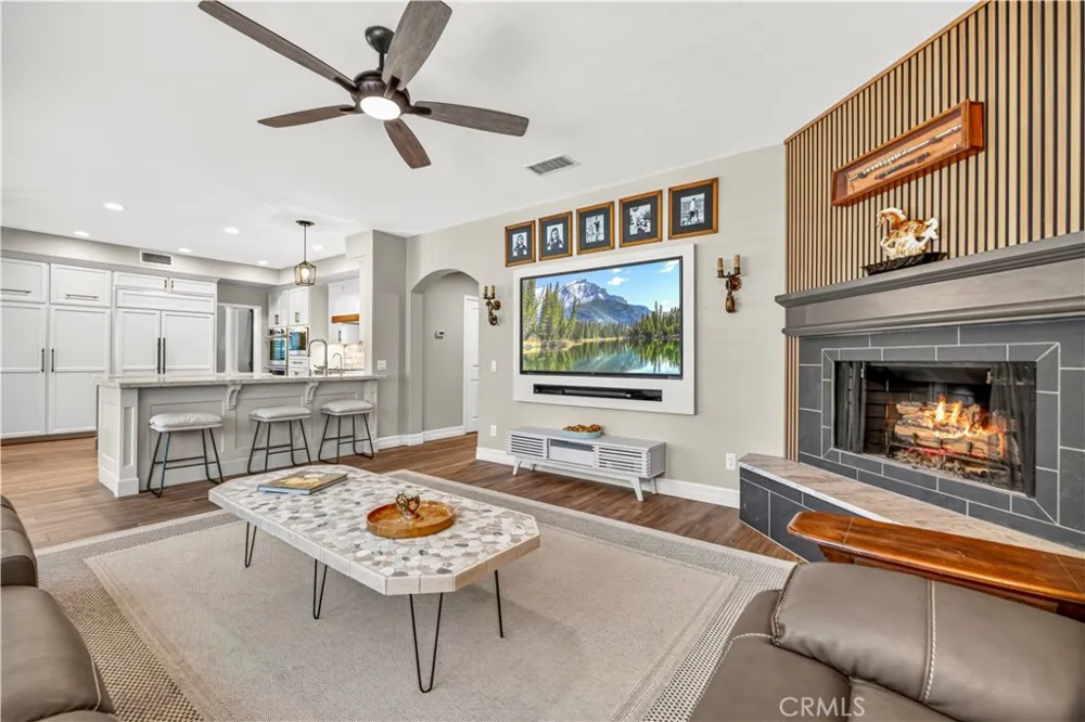 15260 Saddleback Road Canyon Country, CA 91387