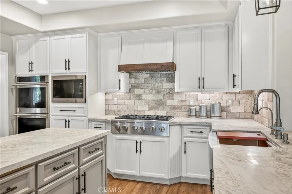 15260 Saddleback Road Canyon Country, CA 91387