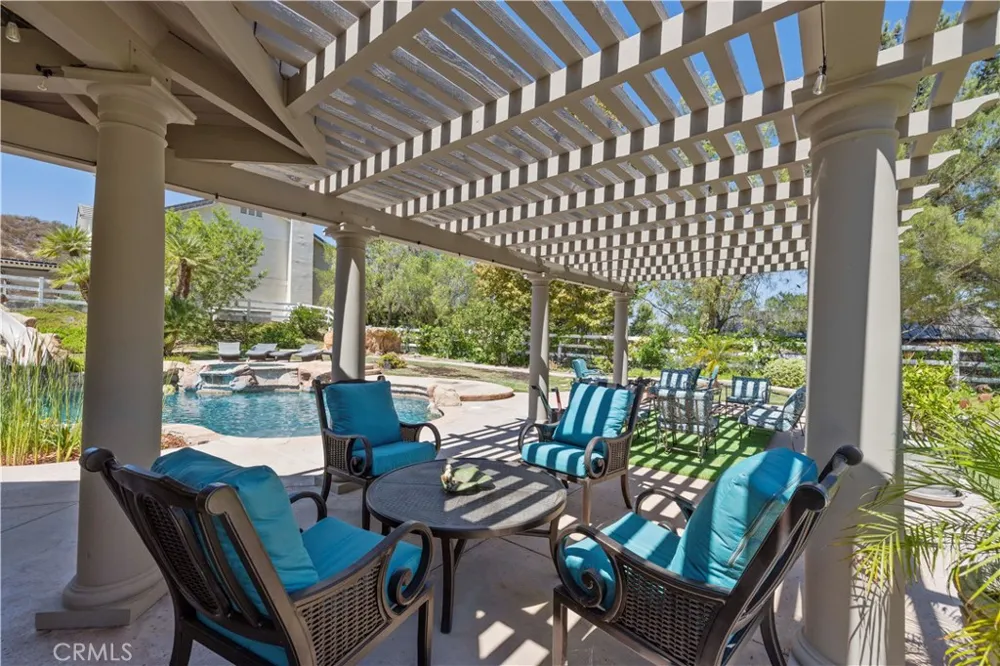 15260 Saddleback Road Canyon Country, CA 91387