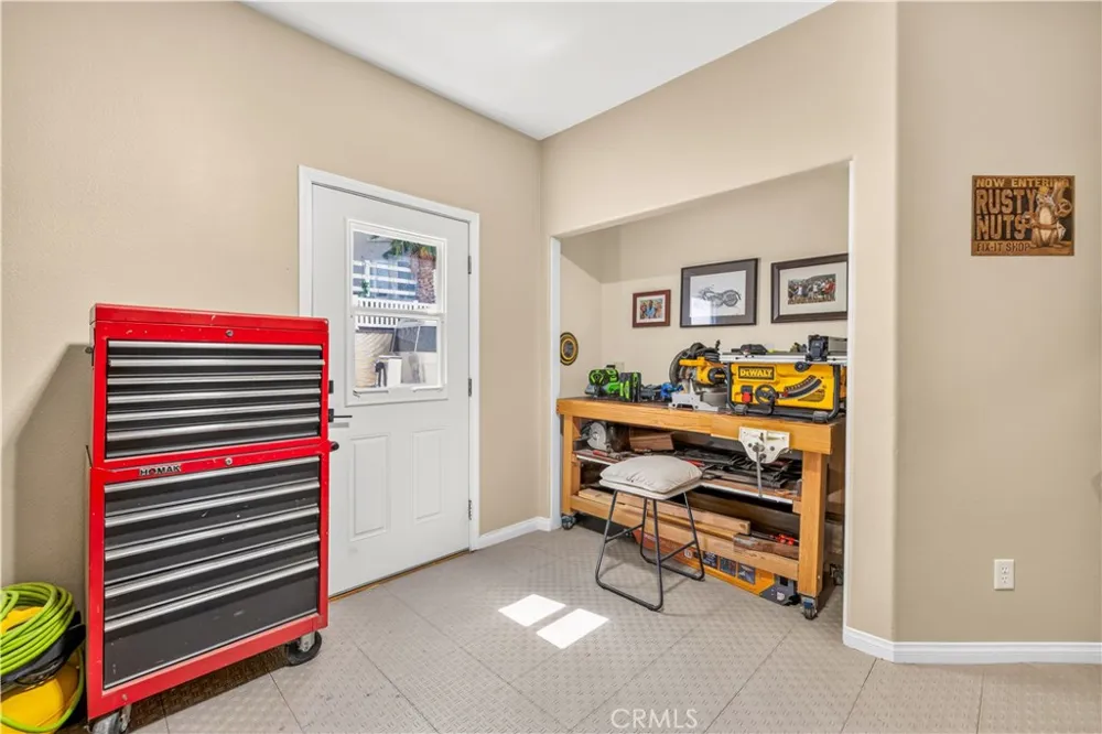 15260 Saddleback Road Canyon Country, CA 91387