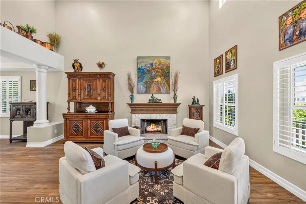 15260 Saddleback Road Canyon Country, CA 91387
