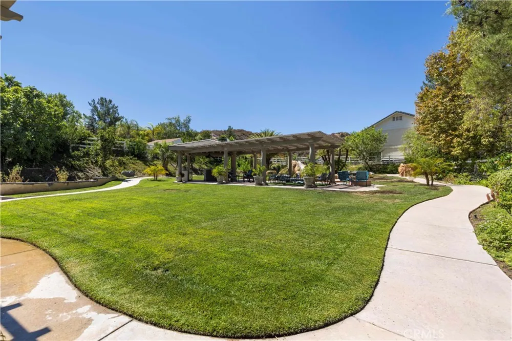 15260 Saddleback Road Canyon Country, CA 91387