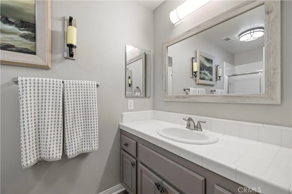 15260 Saddleback Road Canyon Country, CA 91387