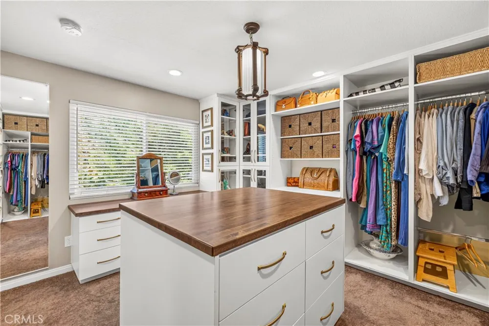 15260 Saddleback Road Canyon Country, CA 91387