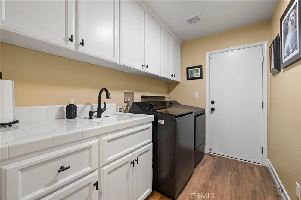 15260 Saddleback Road Canyon Country, CA 91387