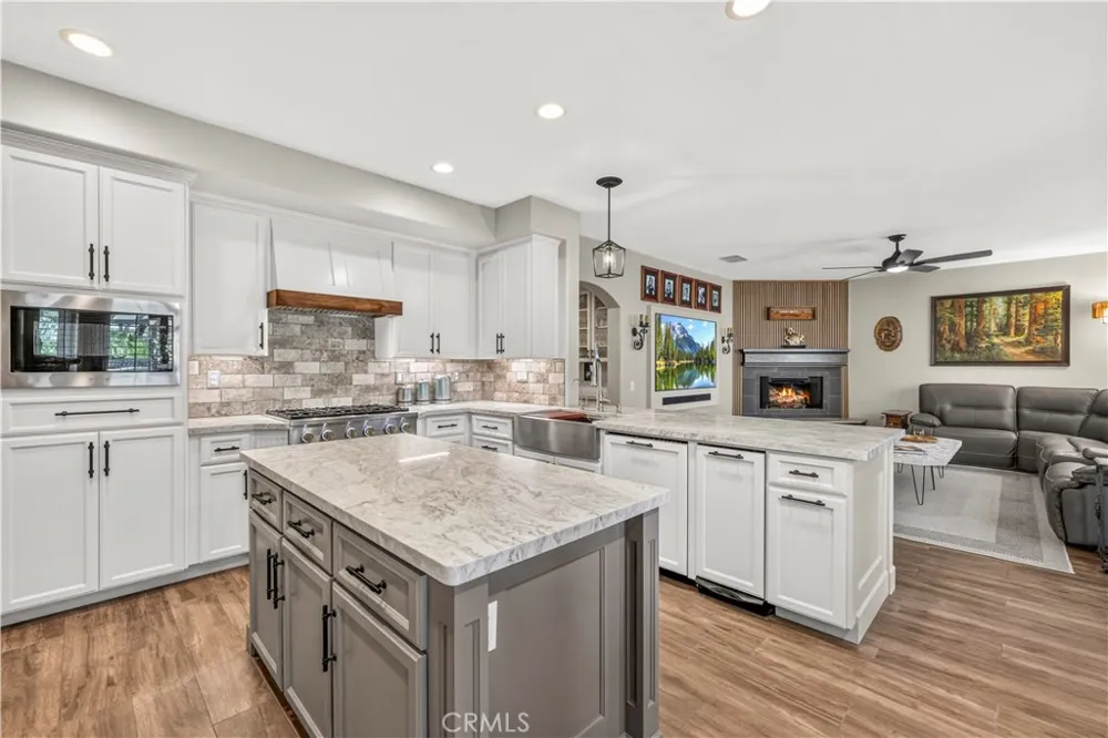 15260 Saddleback Road Canyon Country, CA 91387
