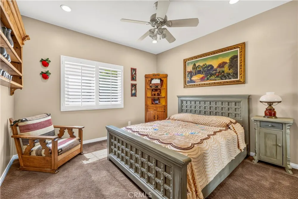 15260 Saddleback Road Canyon Country, CA 91387