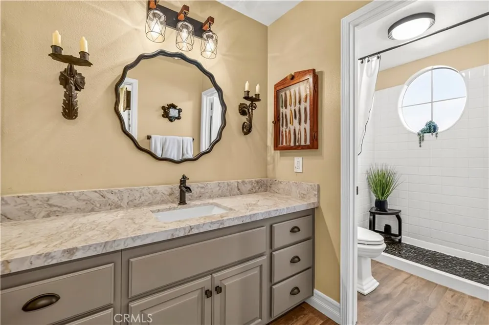 15260 Saddleback Road Canyon Country, CA 91387