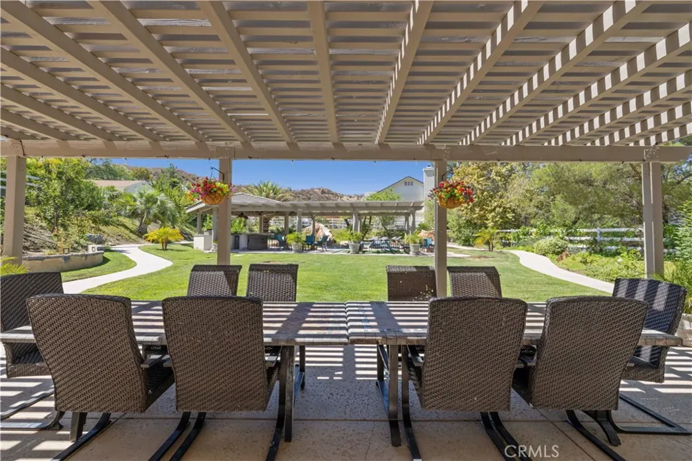 15260 Saddleback Road Canyon Country, CA 91387