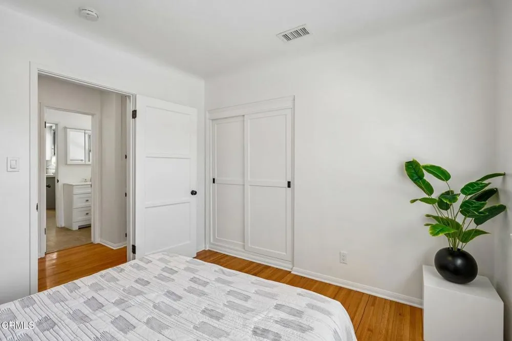 4326 Briggs Avenue Montrose, CA 91020