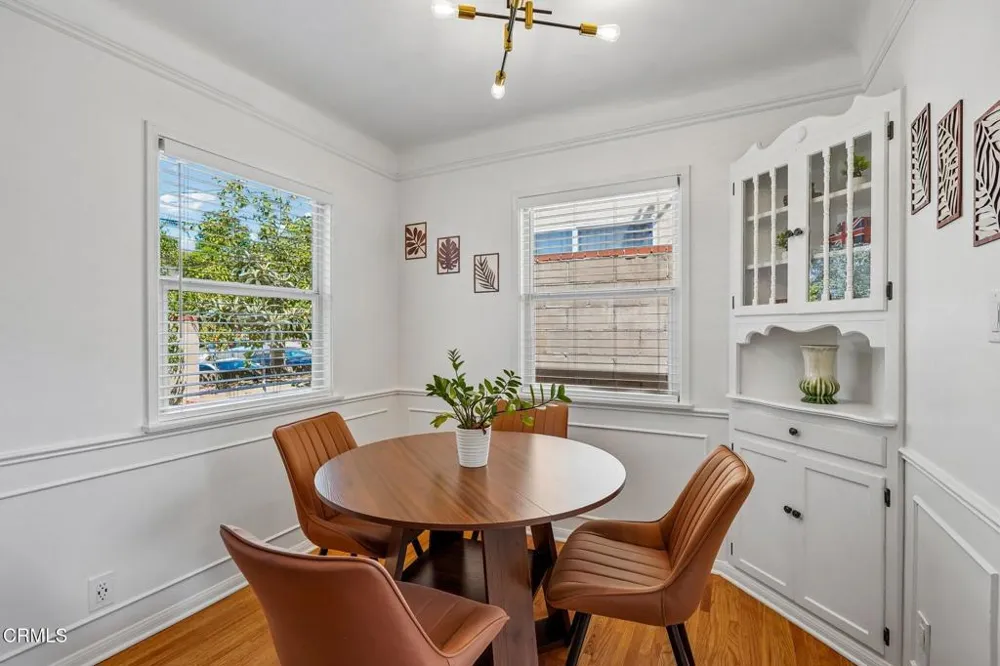 4326 Briggs Avenue Montrose, CA 91020