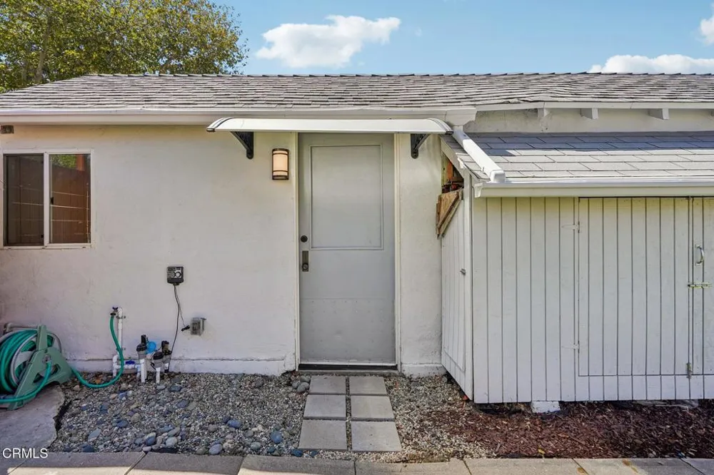 4326 Briggs Avenue Montrose, CA 91020