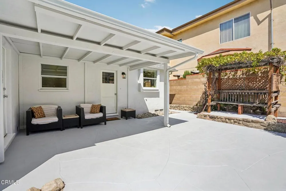 4326 Briggs Avenue Montrose, CA 91020