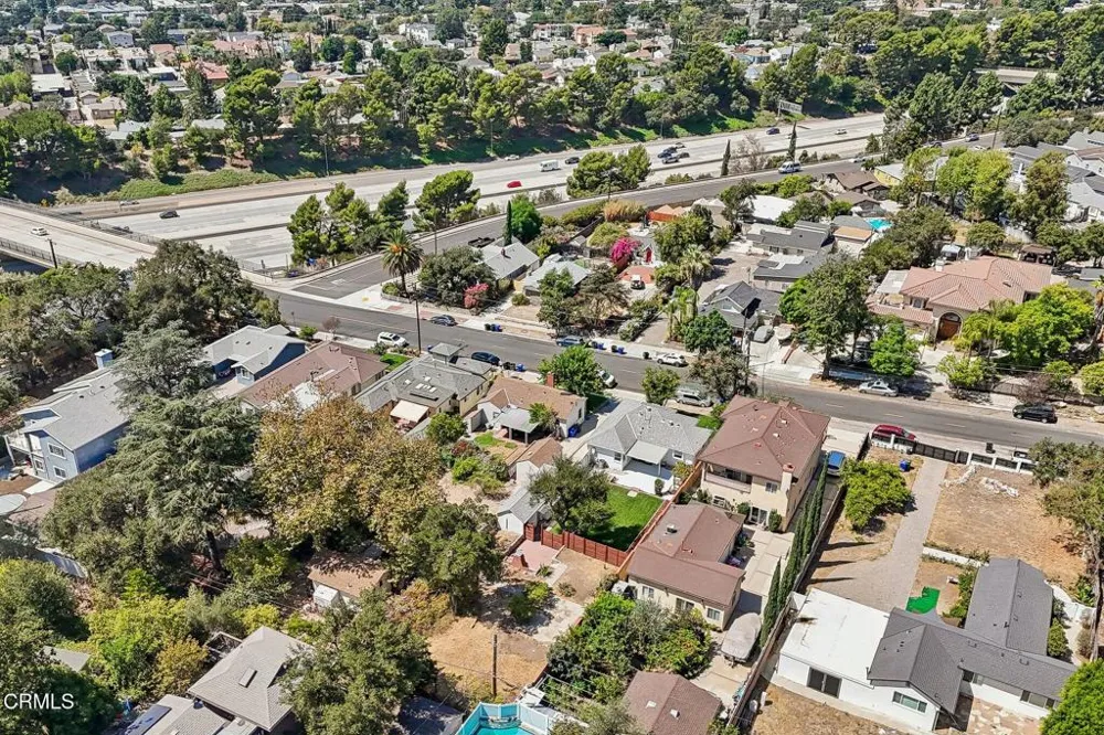 4326 Briggs Avenue Montrose, CA 91020
