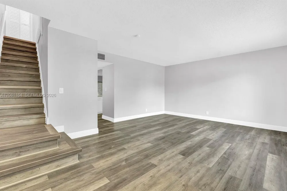 7402 NW 75th St Tamarac, FL 33321
