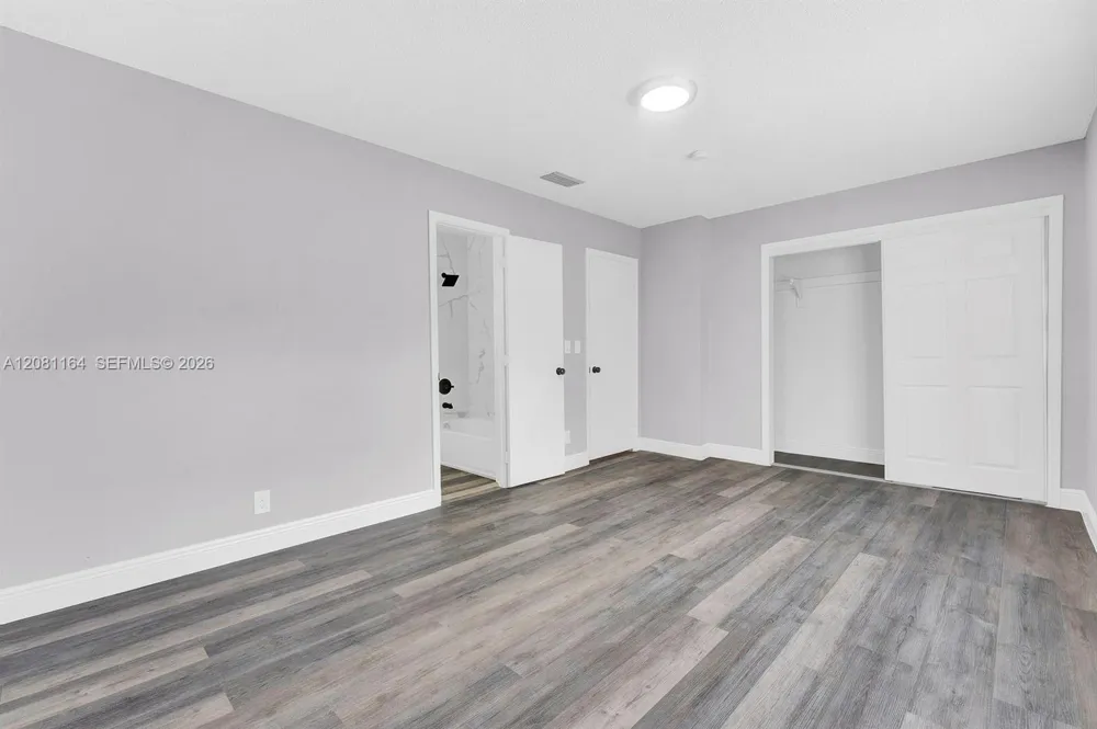 7402 NW 75th St Tamarac, FL 33321