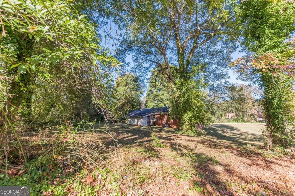 437 Oak DR Hapeville, GA 30354