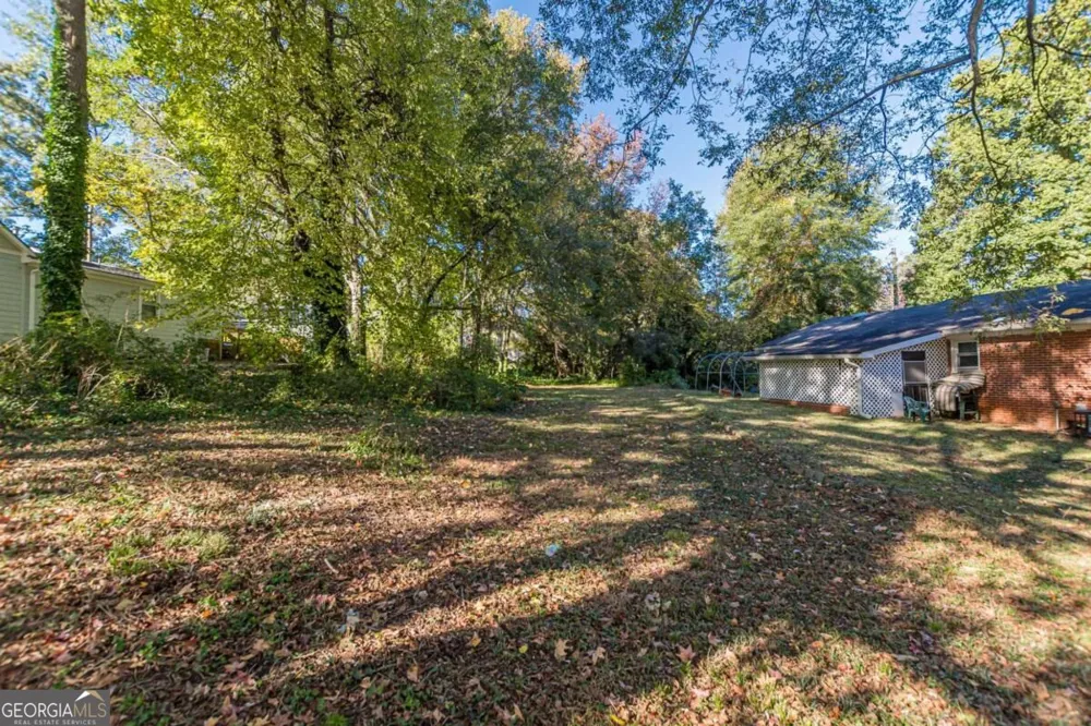 437 Oak DR Hapeville, GA 30354