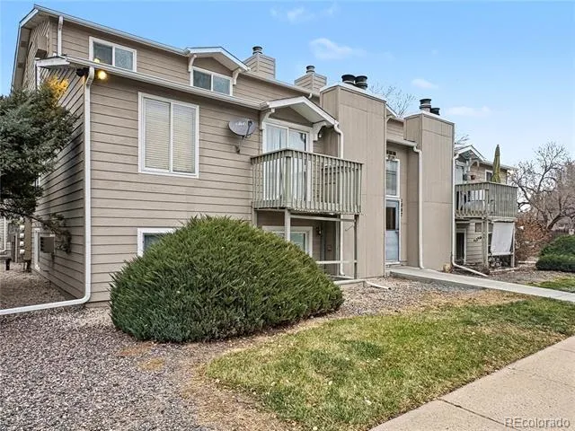 1067 Ingalls Street #6F Lakewood, CO 80214