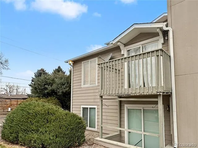 1067 Ingalls Street #6F Lakewood, CO 80214