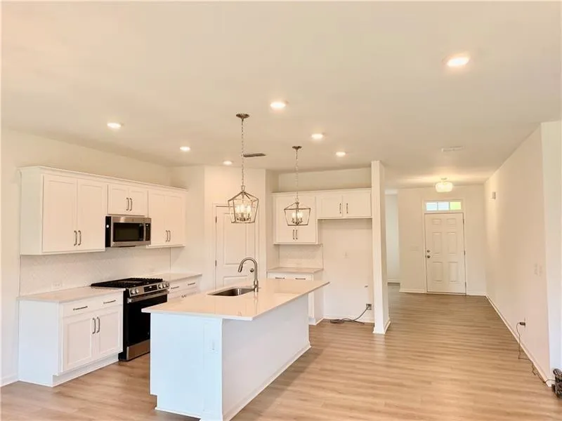 215 Foxhill Drive Dawsonville, GA 30534