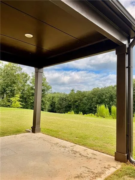 215 Foxhill Drive Dawsonville, GA 30534
